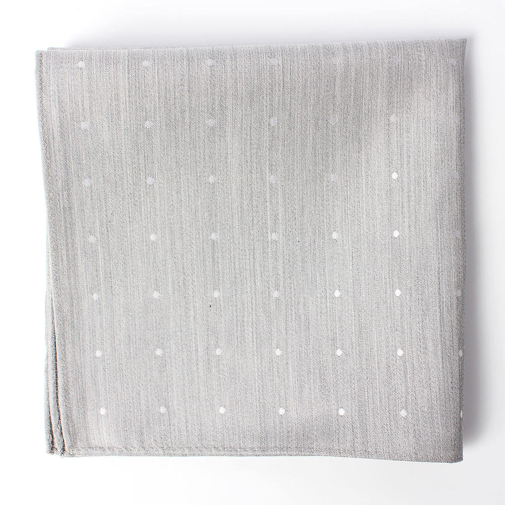 VCF-29 VANNERS Tessuto Usato Fazzoletto Da Taschino Motivo A Pois Jacquard Simile Al Denim Grigio Ghiaccio[Accessori formali] Yamamoto(EXCY)