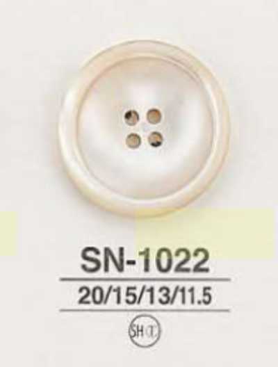 SN1022 Bottone Takase in madreperla a 4 fori