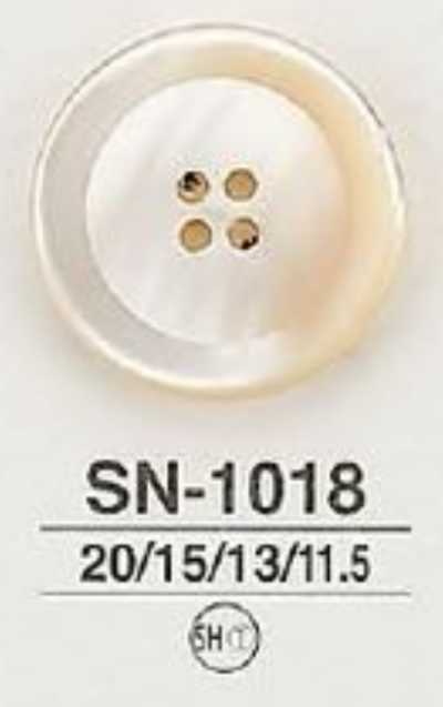 Bottone lucido a 4 fori in shell Takase