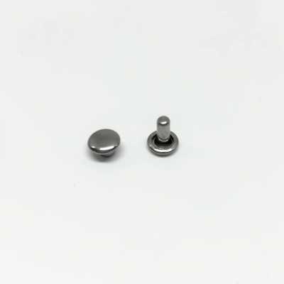 両面極小カシメ Cappetta e perno di chiusura extra piccolo a doppia faccia, doppio perno