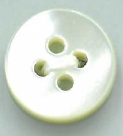 T1003 Bottone piatto in conchiglia a 4 fori, spessore 3 mm