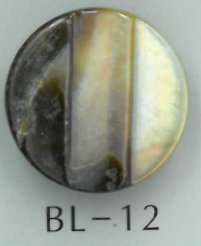 BL-12 Bottone in conchiglia con gambo a gradini