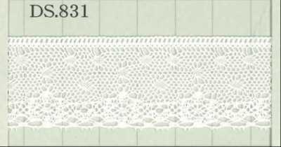 DS831 Merletto in cotone Larghezza: 26mm