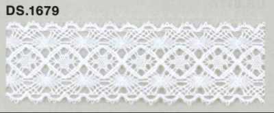 DS1679 Merletto di cotone Larghezza: 33 mm