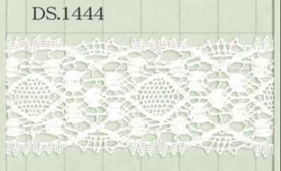 DS1444 Merletto di cotone Larghezza: 31 mm