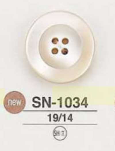SN1034 Bottone a 4 fori in conchiglia Takase