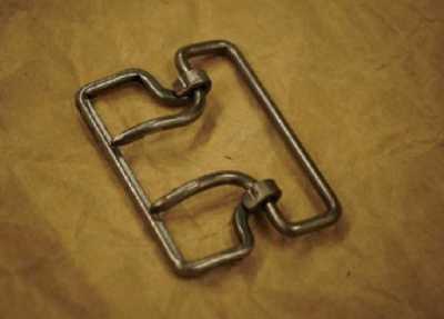 Fibbia a due denti 28mm, ferro