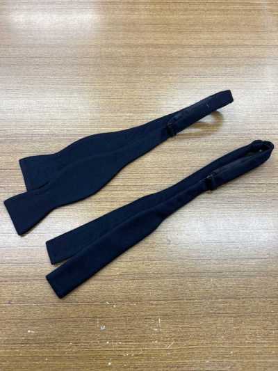 CAMT-1 Papillon in cashmere annodato a mano, blu navy