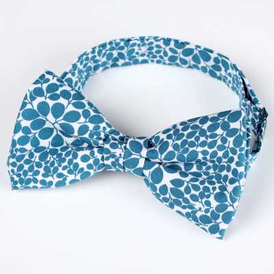 RBF-1064-06 Papillon casual, motivo a trifogli