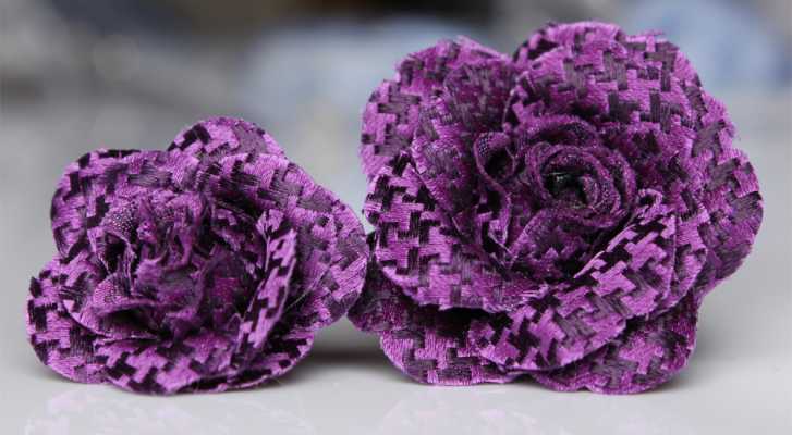 VBTA-14 VANNERS Boutonnière pied de poule viola