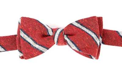 VMT-26 VANNERS Papillon regimental annodato a mano in seta nep rosso