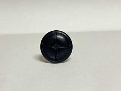 Bottone in similpelle nero
