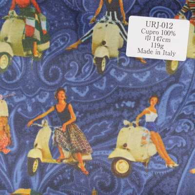 URJ-012 Prodotto in Italia Fodera stampata in Cupro 100% Motivo scooter Colore base blu