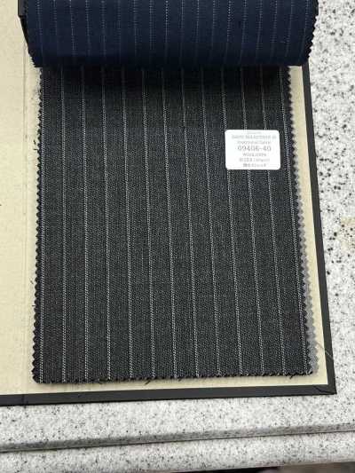 Tessuto tradizionale idrorepellente elasticizzato per abiti, multimateriale, a righe sottili, grigio
