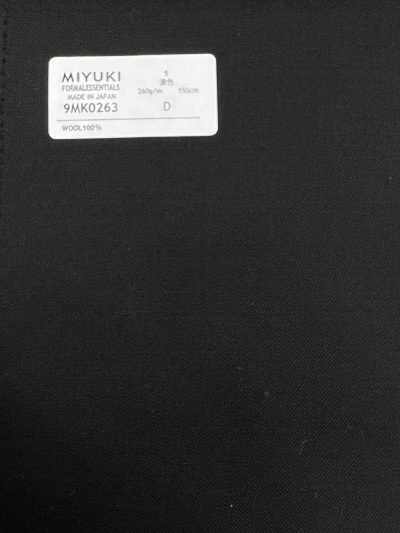 9MK0263 Nero formale essenziale