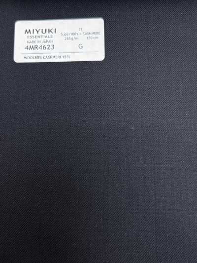 4MR4623 26AW Super100's × Cashmere Blu navy senza fantasia