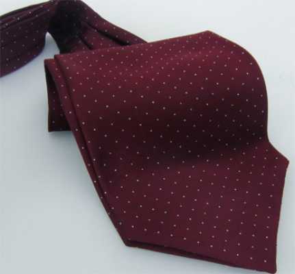 AS-922 Prodotto in Giappone Foulard ascot in seta, a pois, bordeaux