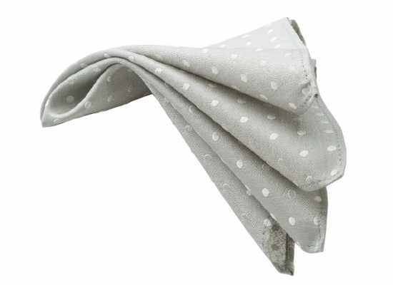CF-940 Fazzoletto da taschino in seta di produzione giapponese, a pois, grigio chiaro