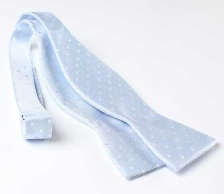 MT-973 Papillon in seta annodato a mano, di produzione giapponese, motivo a pois, blu sax
